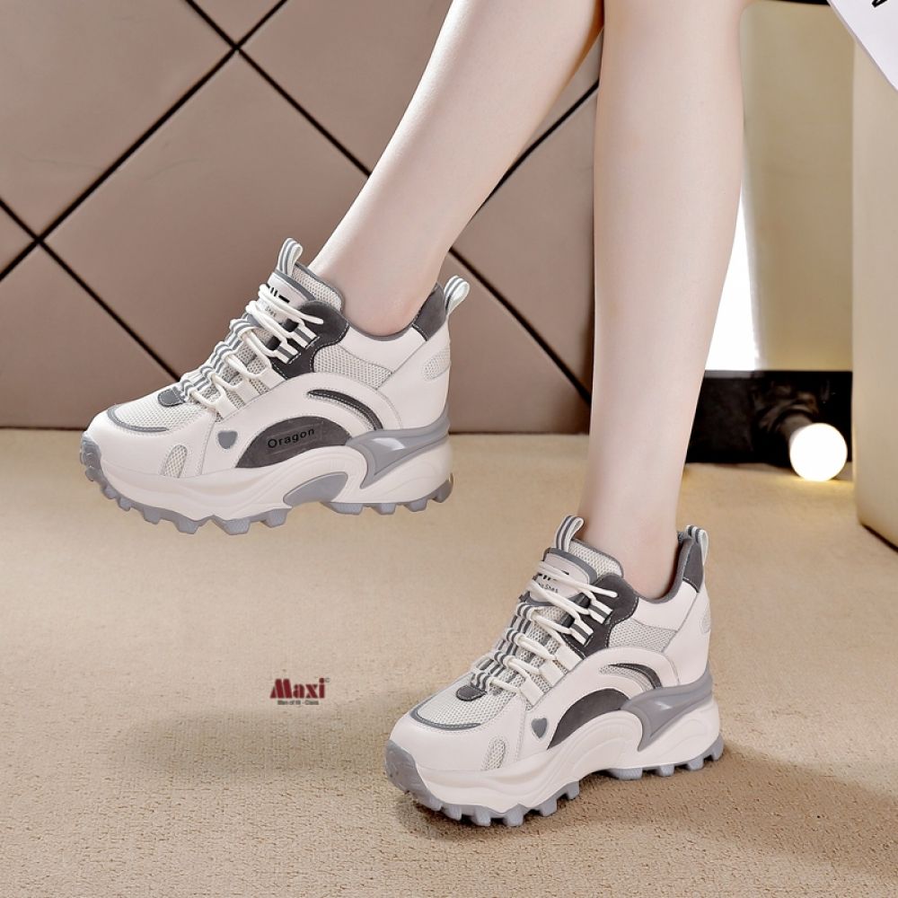Giày nữ đế cao kiểu dáng thể thao năng động FS94