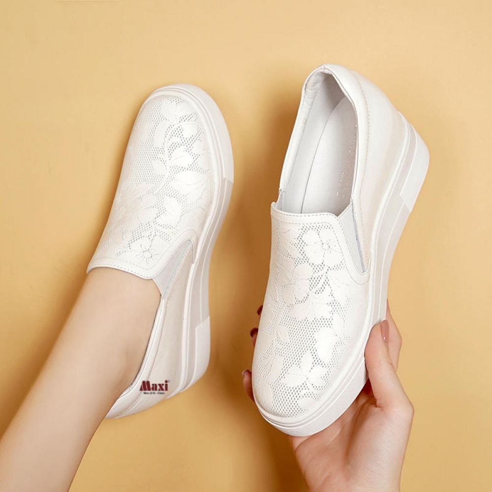 Giày nữ tăng chiều cao da thật màu trắng có hoa văn 6cm FS99